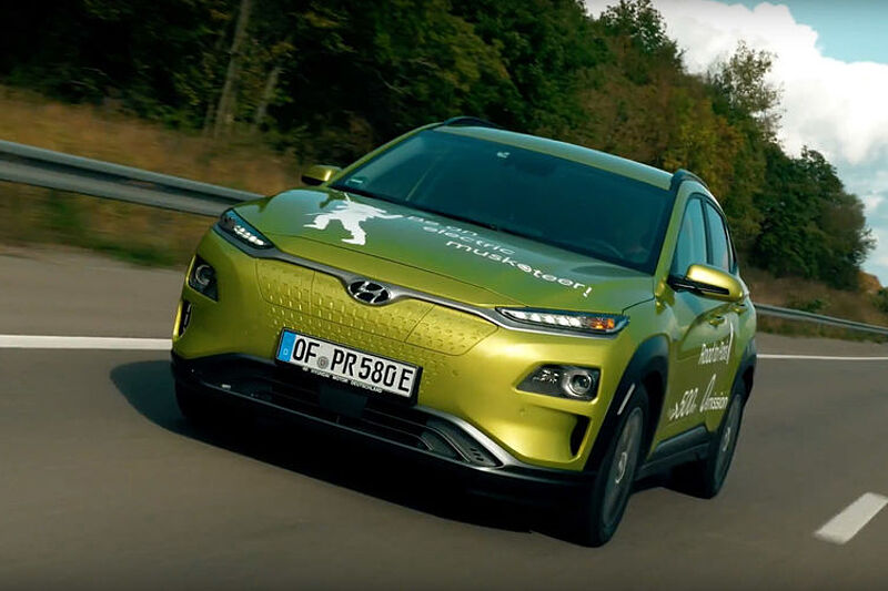 Hyundai Kona Elektro bestätigt Werksangabe bei Alltagstest nach Paris