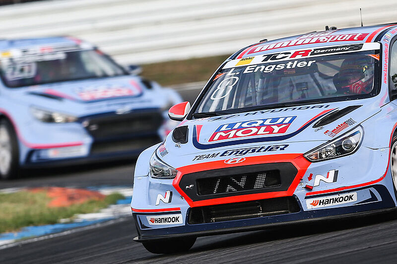 ADAC TCR Germany: Luca Engstler gewinnt TCR-Vizetitel