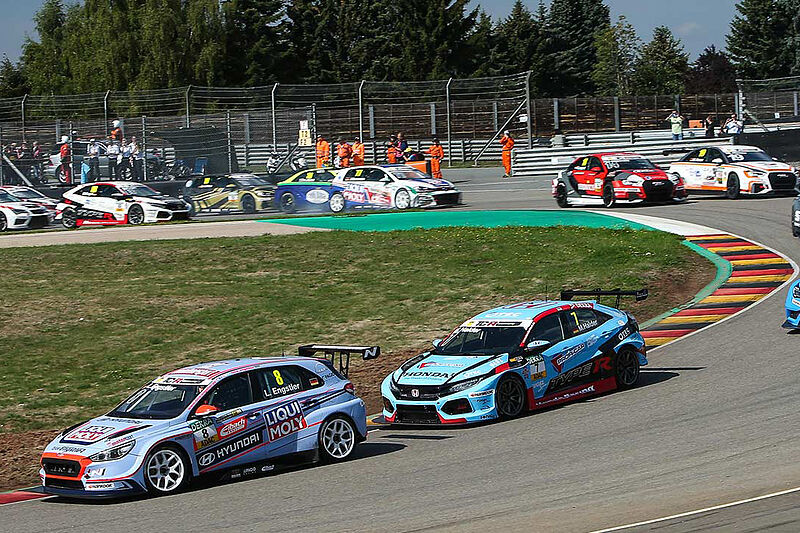 ADAC TCR Germany: Engstler feiert Doppelsieg im Hyundai i30 N TCR