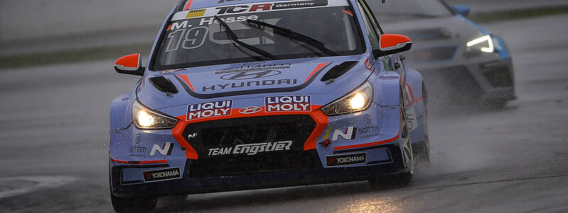 Hyundai Team Engstler holt Doppelsieg am Nürburgring
