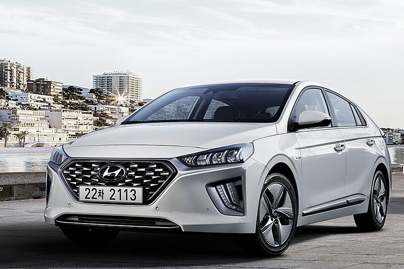 Noch moderner: Hyundai Ioniq Hybrid und Plug-in-Hybrid