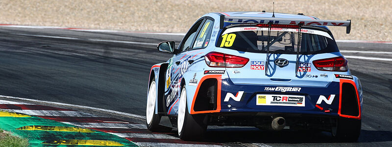 Verheißungsvoller Saisonauftakt für Hyundai Team Engstler