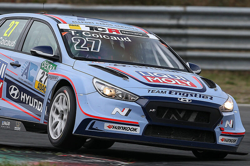 Hyundai Team Engstler feiert Doppelsieg in der ADAC TCR Germany