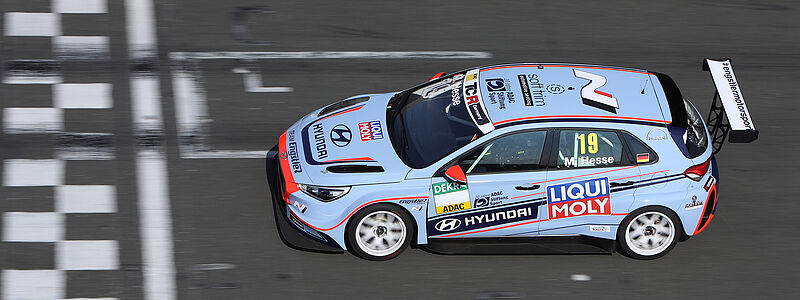 Hyundai und Team Engstler mit VIP-Auto in der ADAC TCR Germany
