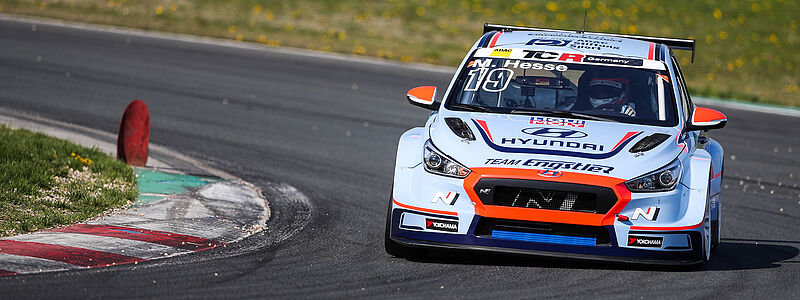 Hyundai Team Engstler bereit für Saisonauftakt der ADAC TCR Germany
